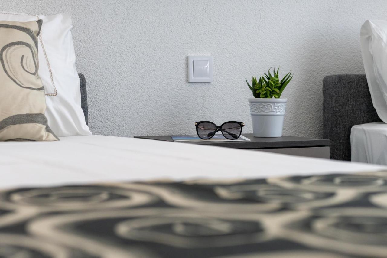Apartmani Kastelina Vir Luaran gambar