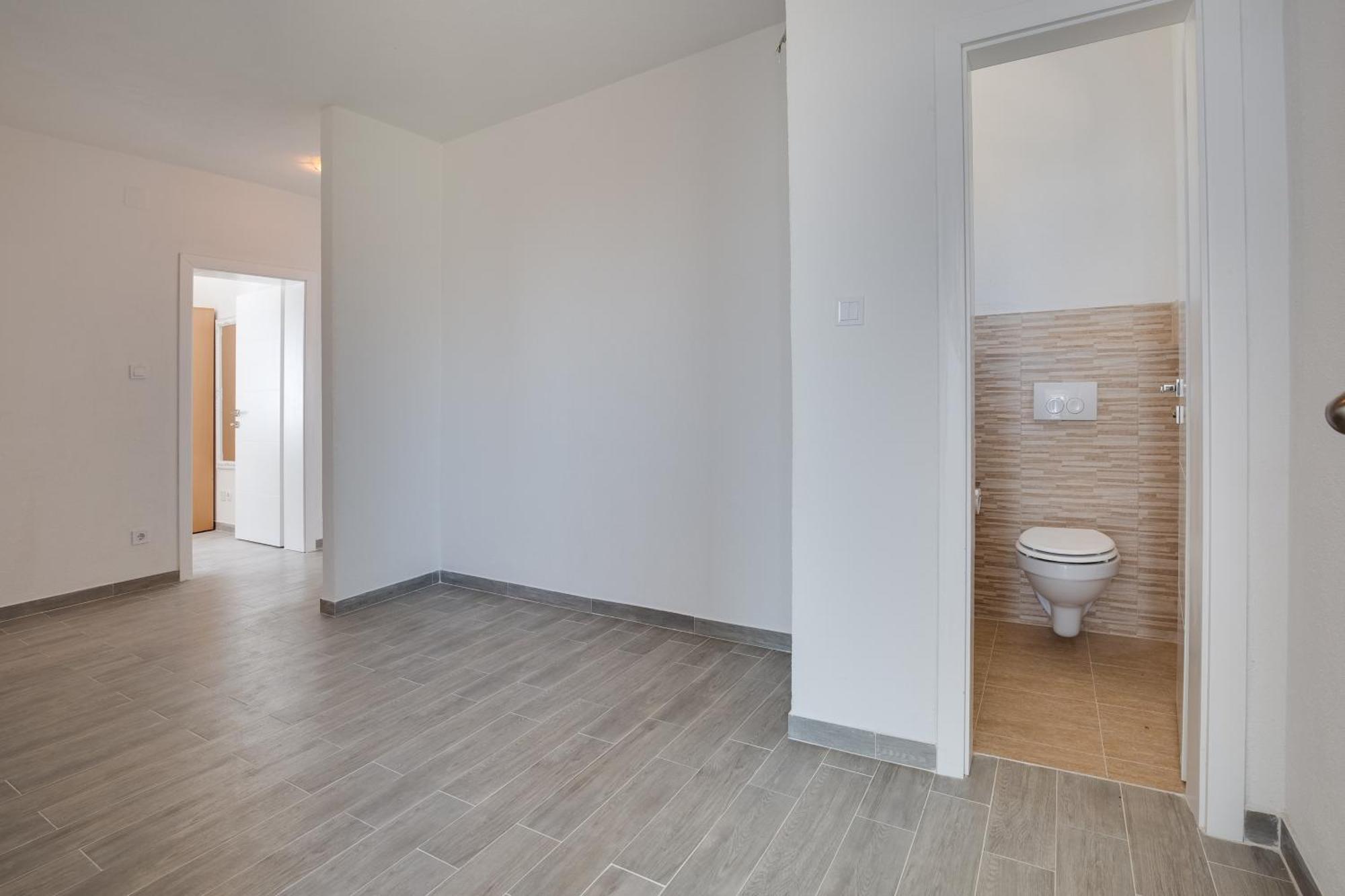Apartmani Kastelina Vir Luaran gambar